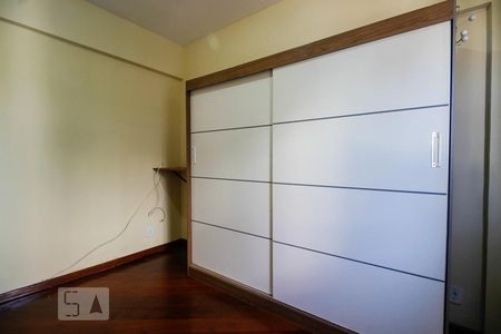 Quarto de apartamento para alugar com 2 quartos, 85m² em Recreio dos Bandeirantes, Rio de Janeiro
