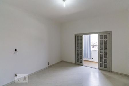 Apartamento à venda com 105m², 2 quartos e sem vaga Apartamento à venda com 105m², 2 quartos e sem vagaQuarto