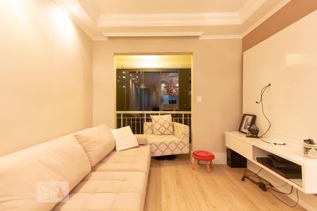 Sala de apartamento para alugar com 3 quartos, 70m² em Jardim Londrina, São Paulo