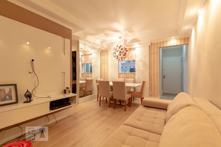 Sala de apartamento para alugar com 3 quartos, 70m² em Jardim Londrina, São Paulo