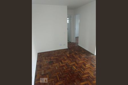 Apartamento à venda com 72m², 2 quartos e sem vagaSala
