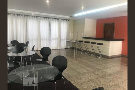 Apartamento para alugar com 270m², 4 quartos e 3 vagas Apartamento para alugar com 270m², 4 quartos e 3 vagasÁrea Comum