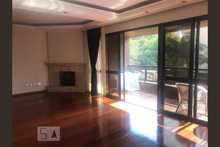 Apartamento para alugar com 270m², 4 quartos e 3 vagas Apartamento para alugar com 270m², 4 quartos e 3 vagasSala