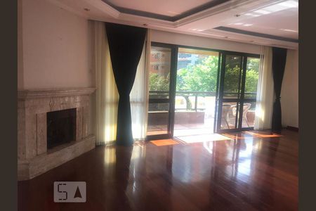 Apartamento para alugar com 270m², 4 quartos e 3 vagas Apartamento para alugar com 270m², 4 quartos e 3 vagasSala