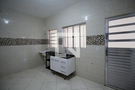 Sala/Cozinha de apartamento para alugar com 1 quarto, 25m² em Vila Romero, São Paulo
