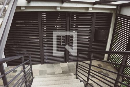 Apartamento à venda com 132m², 3 quartos e 2 vagasEntrada