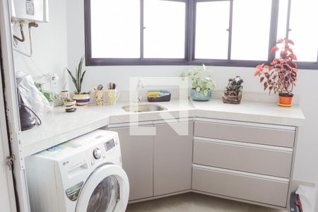 Apartamento à venda com 132m², 3 quartos e 2 vagasÁrea de Serviço