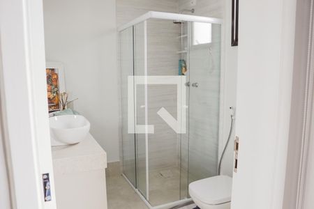 Apartamento à venda com 132m², 3 quartos e 2 vagasBanheiro da Suíte 1