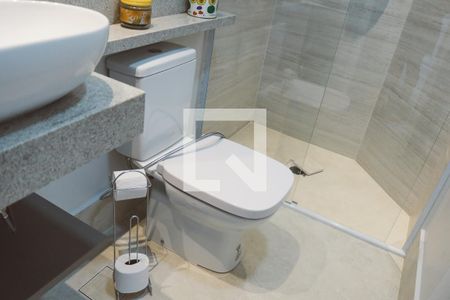 Apartamento à venda com 132m², 3 quartos e 2 vagasBanheiro da Suíte 2