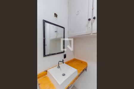 Apartamento à venda com 101m², 3 quartos e sem vagaBanheiro Social