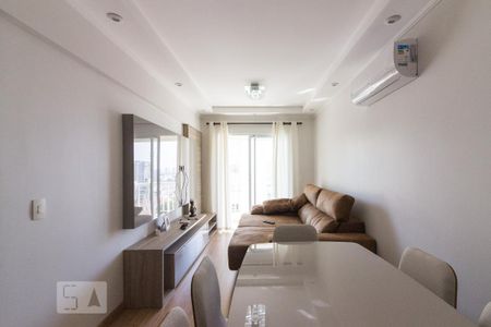 Apartamento à venda com 70m², 2 quartos e 2 vagasSala