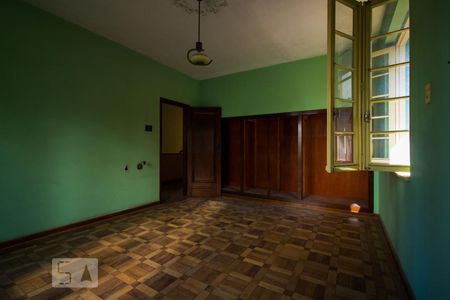 Casa à venda com 180m², 4 quartos e 1 vagaQuarto 4/Cozinha