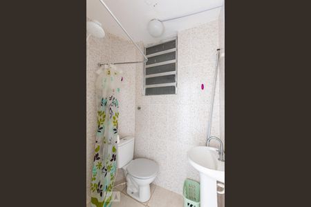 Banheiro Social de apartamento para alugar com 1 quarto, 50m² em Centro, Niterói