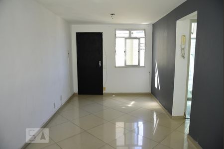 Sala de apartamento para alugar com 2 quartos, 49m² em Taquara, Rio de Janeiro
