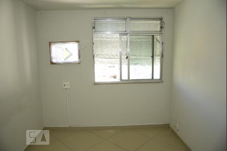 Quarto 2 de apartamento para alugar com 2 quartos, 49m² em Taquara, Rio de Janeiro