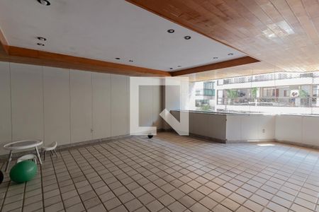 Apartamento à venda com 240m², 4 quartos e 3 vagasÁrea comum - Playground / Salão de Festas