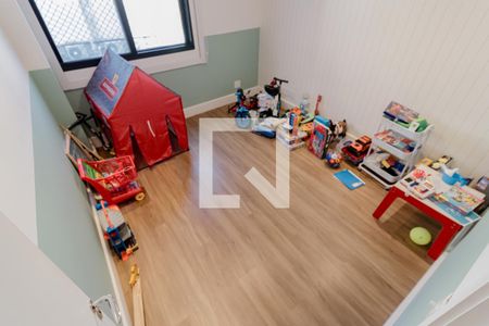 Apartamento à venda com 240m², 4 quartos e 3 vagasQuarto 2 