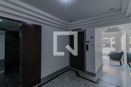 Apartamento à venda com 240m², 4 quartos e 3 vagasElevador 