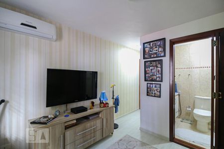 Casa à venda com 100m², 2 quartos e 1 vaga Casa à venda com 100m², 2 quartos e 1 vagaSuíte