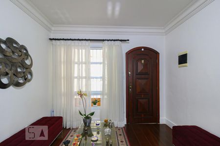 Sala de casa à venda com 2 quartos, 100m² em Parque Colonial, São Paulo