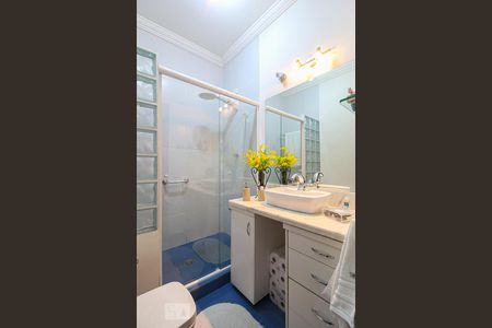 Casa à venda com 100m², 2 quartos e 1 vaga Casa à venda com 100m², 2 quartos e 1 vagaBanheiro