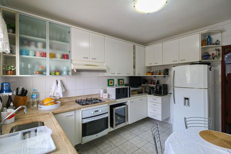 Cozinha de casa à venda com 2 quartos, 100m² em Parque Colonial, São Paulo