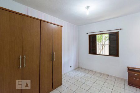 Quarto 2 de casa para alugar com 2 quartos, 112m² em Jaguaré, São Paulo