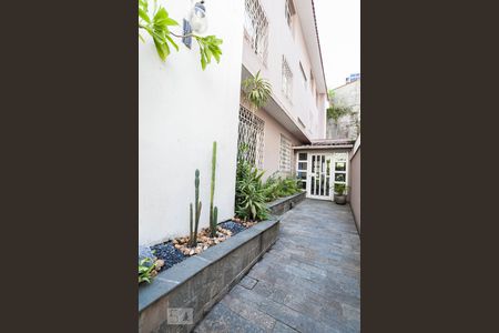 Apartamento para alugar com 130m², 3 quartos e 2 vagas Apartamento para alugar com 130m², 3 quartos e 2 vagasHall de entrada