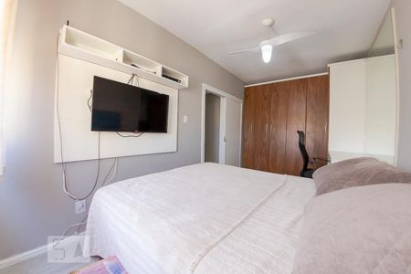 Quarto 1 de apartamento para alugar com 2 quartos, 56m² em Petrópolis, Porto Alegre