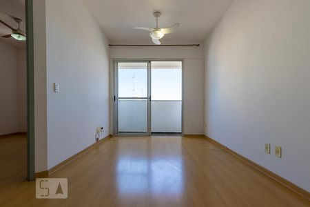 Sala de apartamento à venda com 1 quarto, 45m² em Centro, Campinas