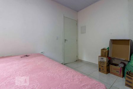 Quarto 1 de casa para alugar com 2 quartos, 80m² em Vila Buenos Aires, São Paulo