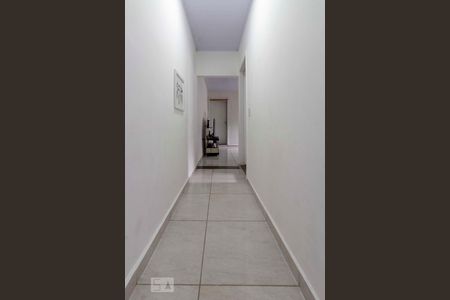 Corredor de casa para alugar com 2 quartos, 80m² em Vila Buenos Aires, São Paulo