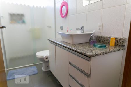 Apartamento à venda com 144m², 3 quartos e 2 vagasBanheiro