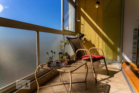 Apartamento à venda com 144m², 3 quartos e 2 vagasSacada