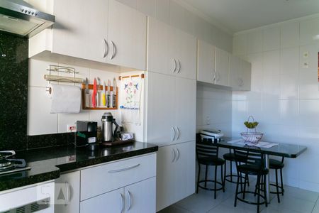 Apartamento à venda com 144m², 3 quartos e 2 vagasCozinha