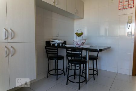 Apartamento à venda com 144m², 3 quartos e 2 vagasCozinha