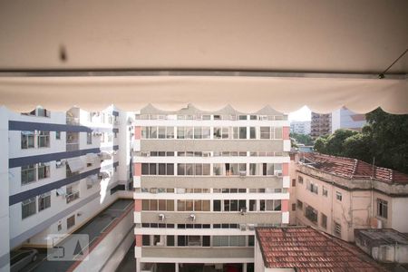 Vista sala de apartamento à venda com 2 quartos, 83m² em Tijuca, Rio de Janeiro