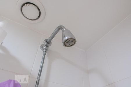 Apartamento para alugar com 76m², 2 quartos e 1 vaga Apartamento para alugar com 76m², 2 quartos e 1 vagaBanheiro do Quarto 2