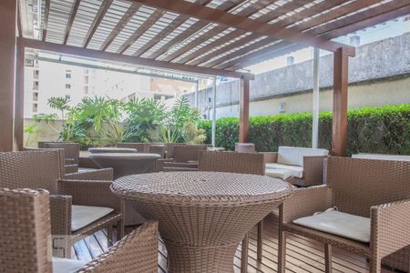 Área comum de apartamento para alugar com 2 quartos, 76m² em Laranjeiras, Rio de Janeiro