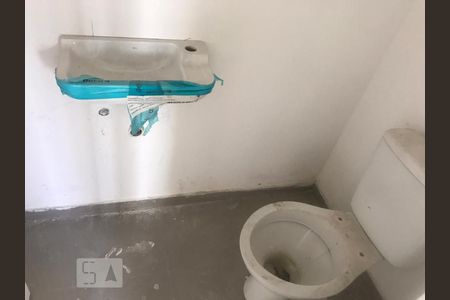 Banheiro de apartamento à venda com 1 quarto, 45m² em Vila Andrade, São Paulo