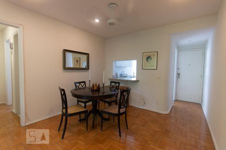 Sala de Jantar de apartamento à venda com 2 quartos, 95m² em Leblon, Rio de Janeiro