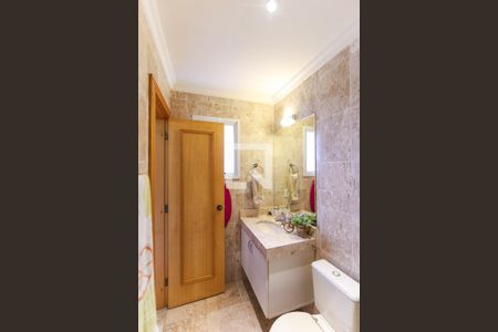 Apartamento à venda com 163m², 3 quartos e 3 vagasBanheiro do Quarto 1