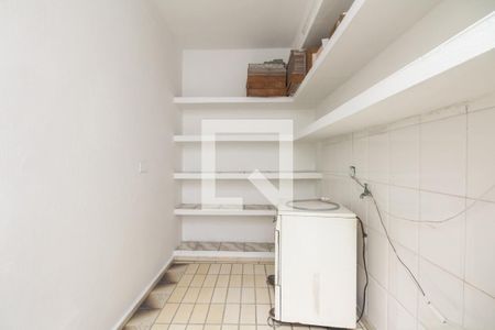Casa à venda com 130m², 3 quartos e 2 vagasÁrea de Serviço 