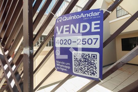 Casa à venda com 130m², 3 quartos e 2 vagasFachada 