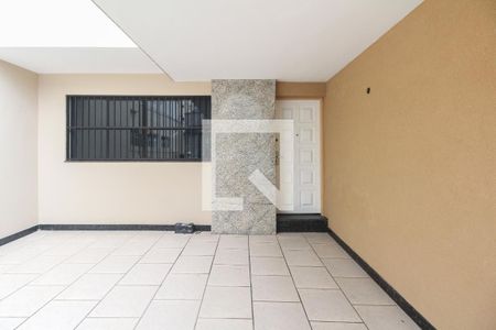 Casa à venda com 130m², 3 quartos e 2 vagasGaragem 