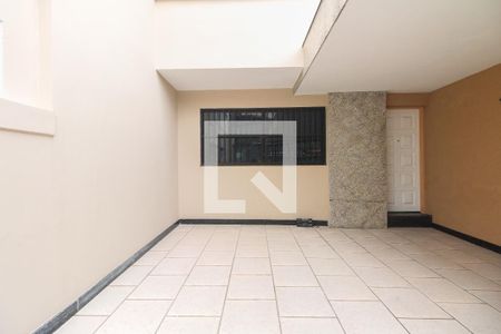 Casa à venda com 130m², 3 quartos e 2 vagasGaragem 