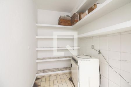 Casa à venda com 130m², 3 quartos e 2 vagasÁrea de Serviço 