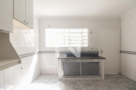 Casa à venda com 130m², 3 quartos e 2 vagasCozinha 