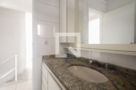 Casa à venda com 130m², 3 quartos e 2 vagasBanheiro Social 