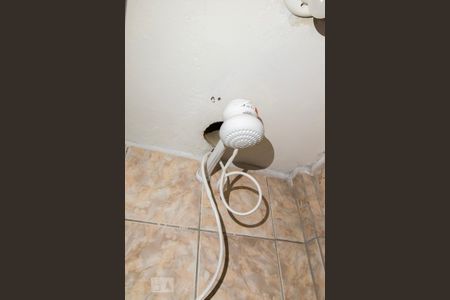 Chuveiro de apartamento para alugar com 2 quartos, 38m² em Guará Ii, Brasília